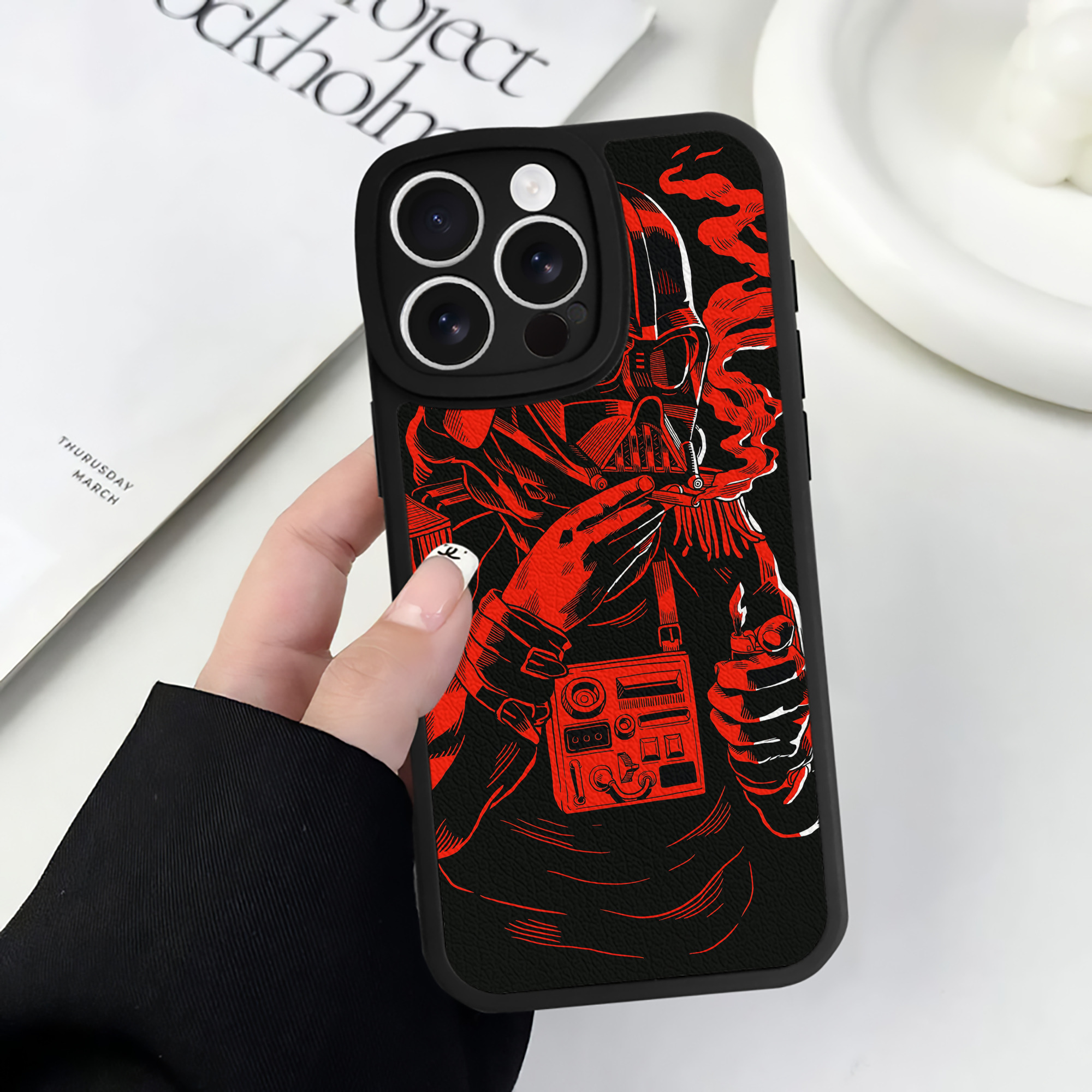 （画像用） スター・ウォーズ Star Wars 【iPhone 16シリーズ対応】シリコンスマホケース（レザー調） 材質：シリコン